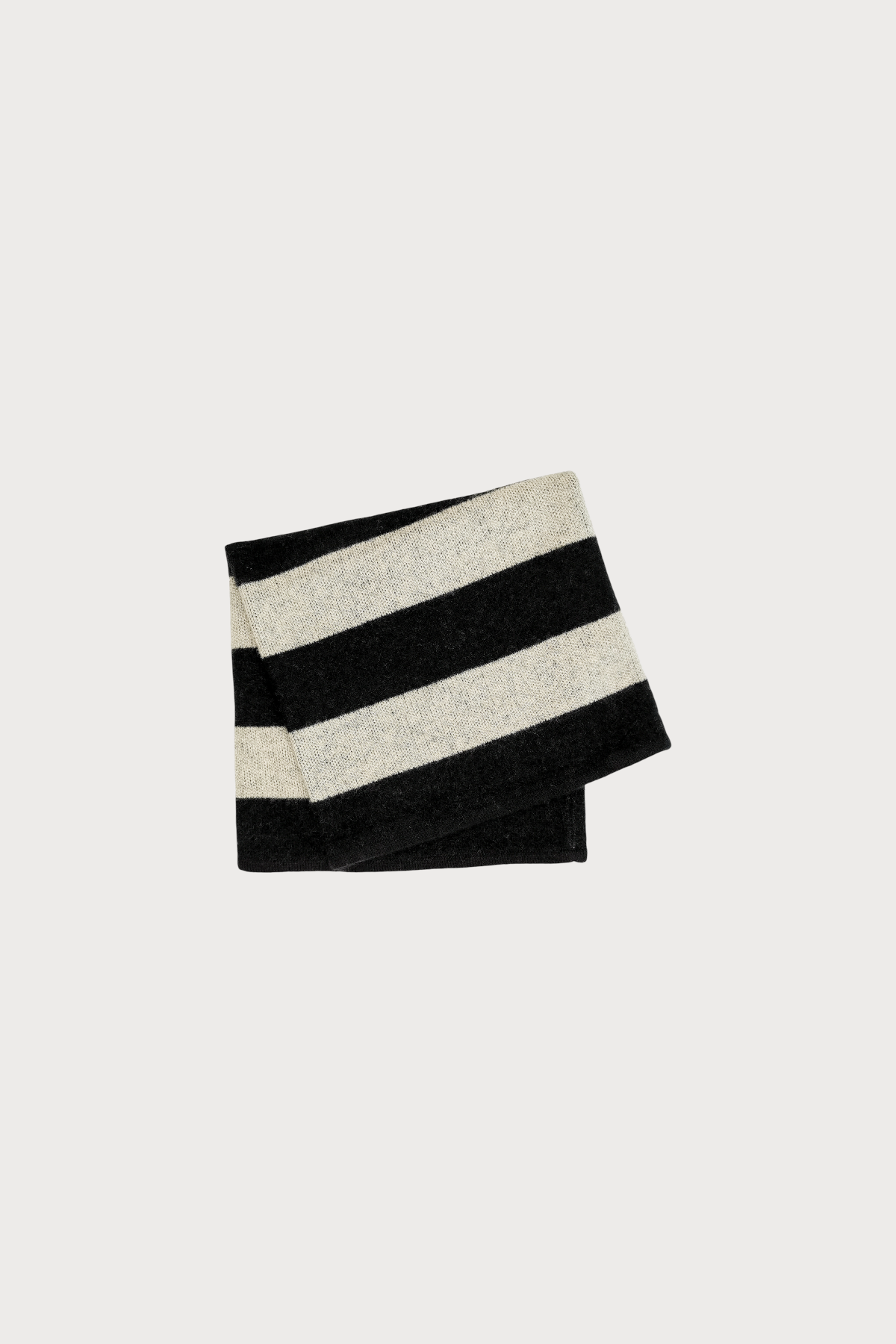 PURE CASHMERE NECK WARMER