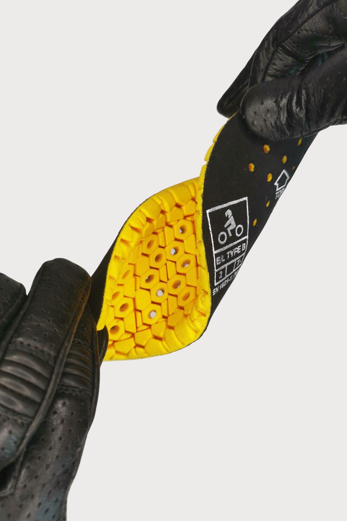 BLACK ARROW LEVEL 2 SHOULDER ARMOUR